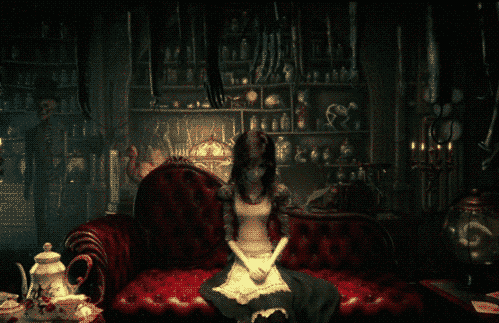 Alice: Madness Returns - Alice GIFs